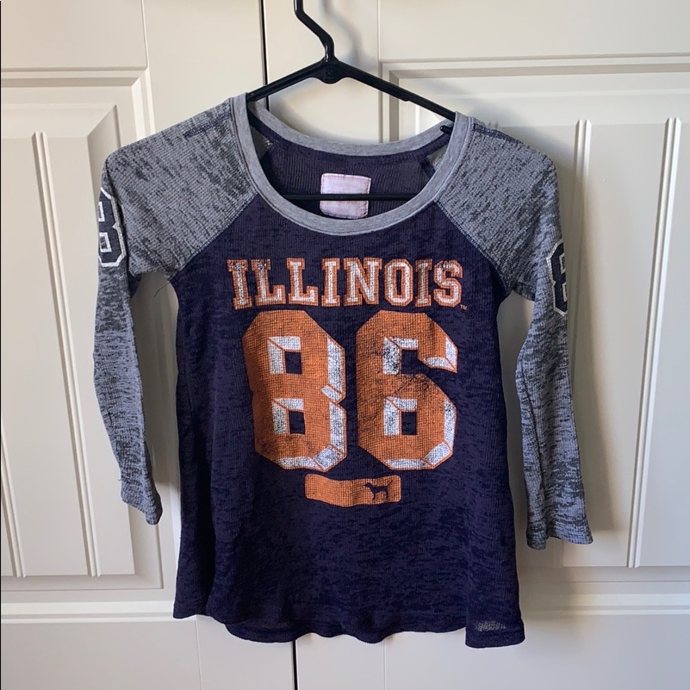 Pink U of I vintage look tee